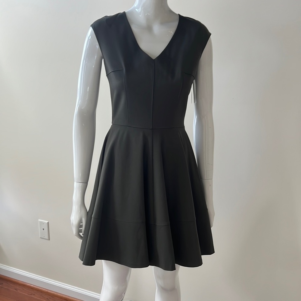 NWT Bar III Women's Cap-sleeve Fit & Flare Dress True Olive Size Medium